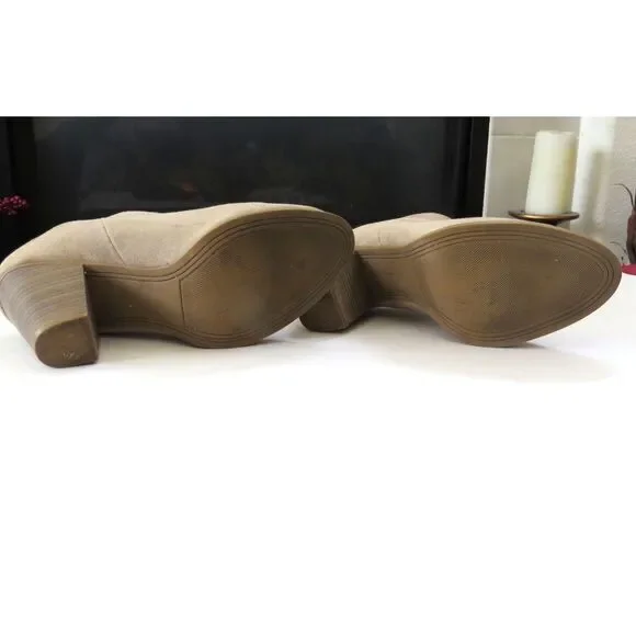 Express Women's Block Heel Mules  Faux Suede Tan  8 EUC - Picture 10 of 11